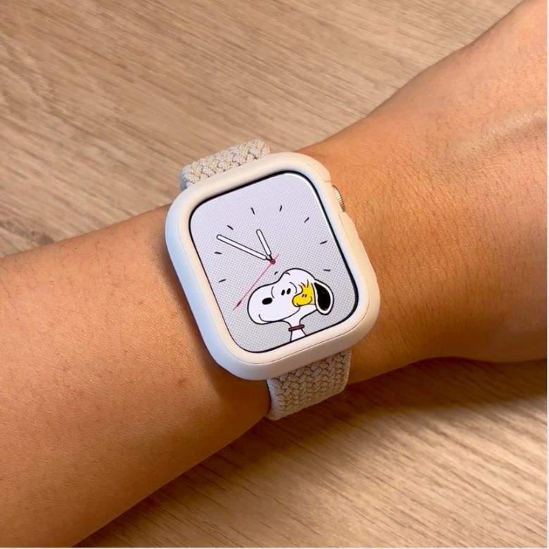 白色のApple Watch